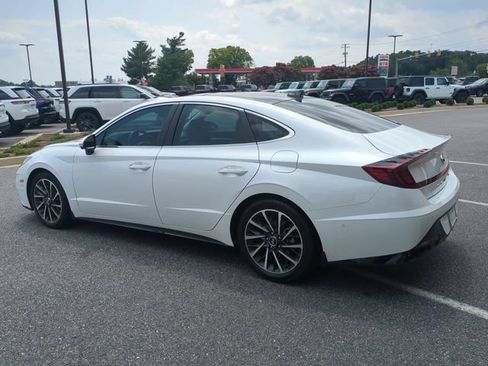 Used 2022 Hyundai Sonata Limited FWD image 6