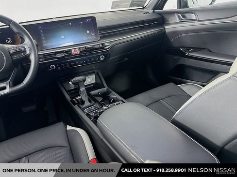 Used 2025 Kia K5 GT-Line w/ GT-Line Premium Package AWD/4WD image 25