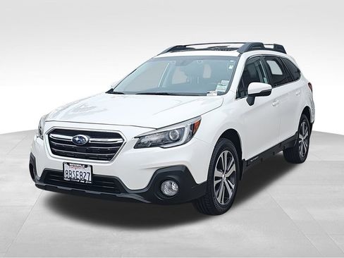 Used 2018 Subaru Outback 2.5i Limited image 7