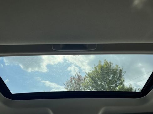 New 2025 Nissan Altima 2.5 SL image 18