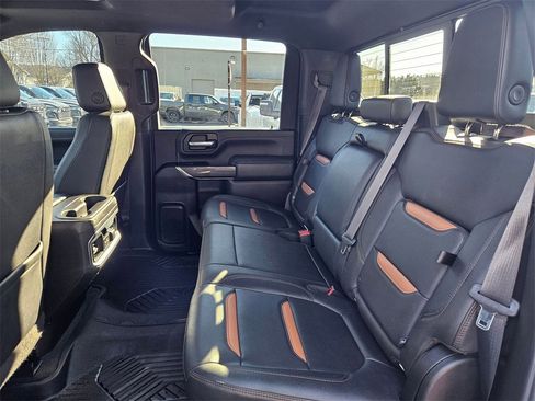 Used 2022 GMC Sierra 3500 AT4 w/ AT4 Premium Plus Package image 15