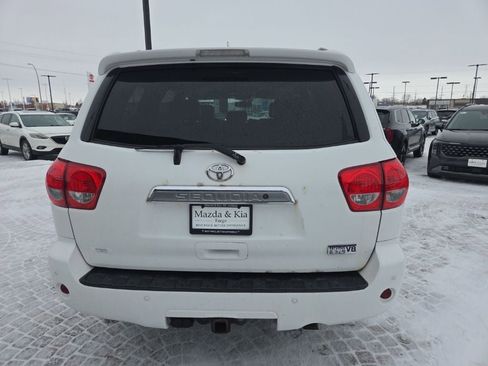 Used 2011 Toyota Sequoia Limited image 6