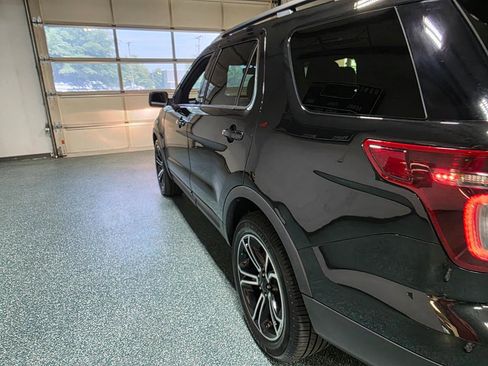 Used 2015 Ford Explorer Sport w/ Equipment Group 401A image 10