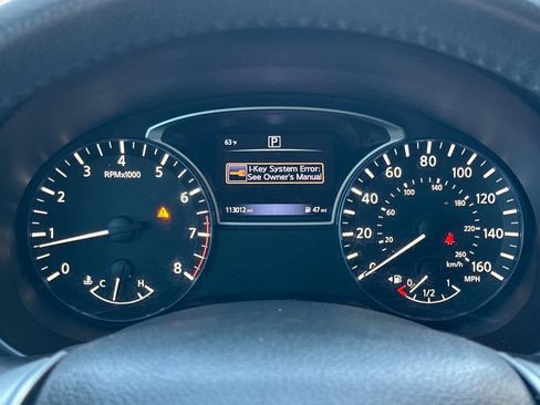 Used 2016 Nissan Altima 2.5 SR w/ LED Appearance Package image 26