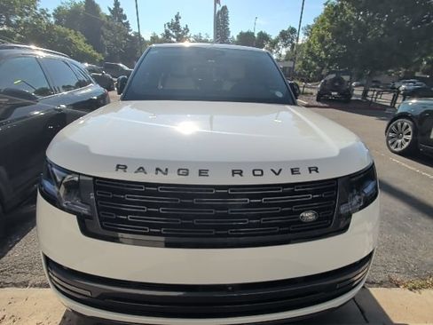Used 2026 Land Rover Range Rover SE AWD/4WD image 7