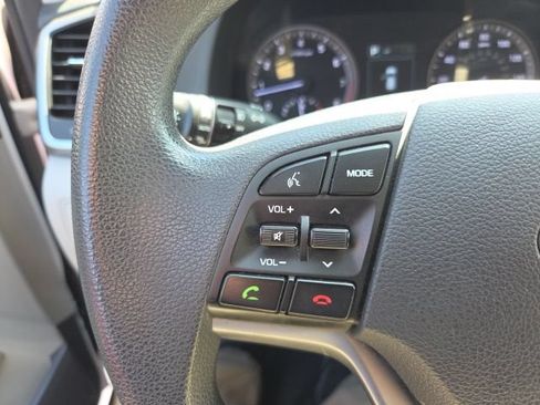 Used 2017 Hyundai Tucson SE w/ SE Popular Package 02 AWD/4WD image 4
