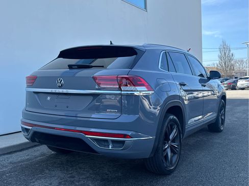 Used 2022 Volkswagen Atlas Cross Sport SEL R-Line AWD/4WD image 4