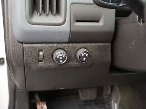 Used 2016 Chevrolet Colorado Z71 AWD/4WD image 16