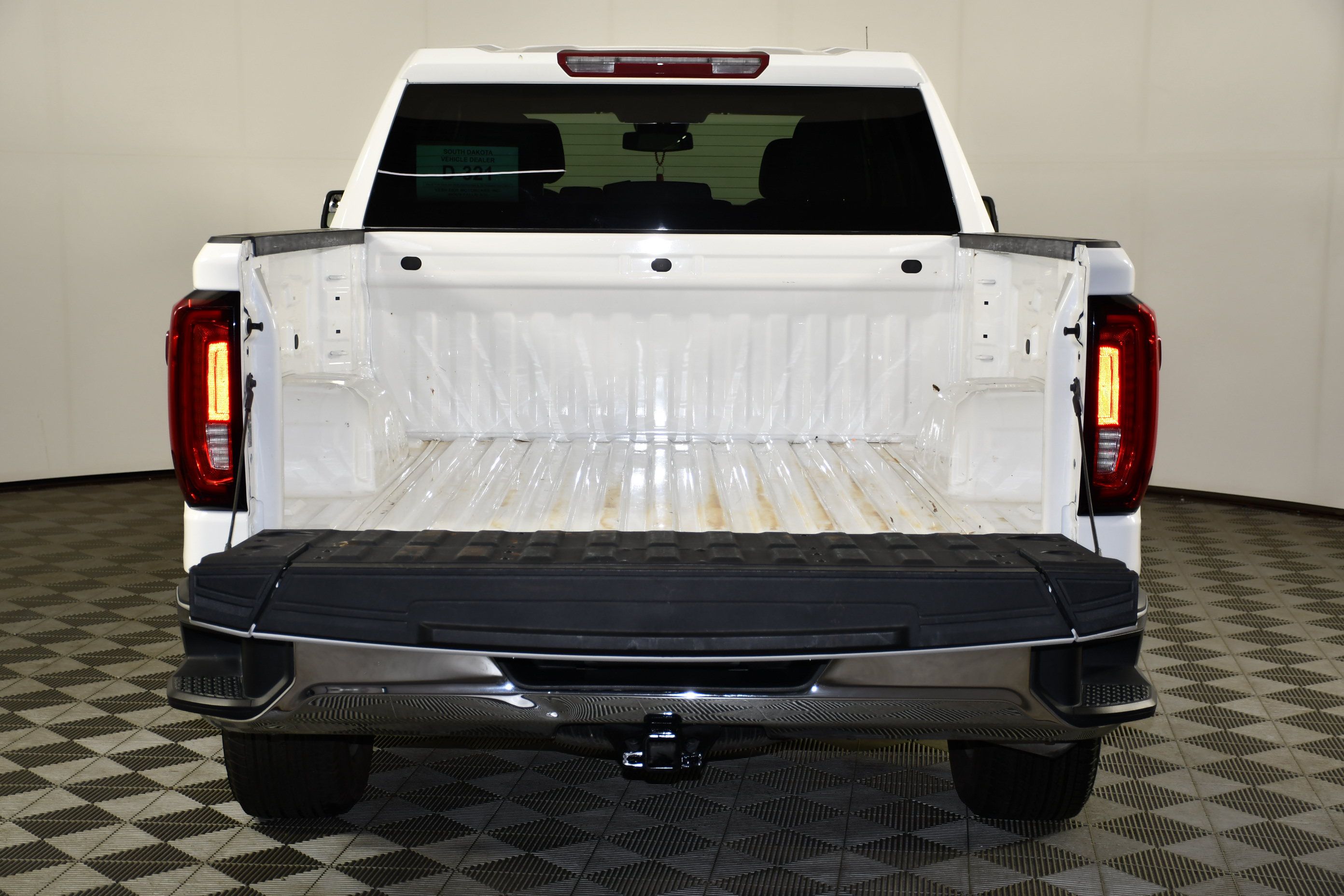Used 2026 GMC Sierra 1500 SLT AWD/4WD image 37