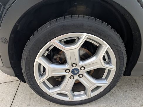 Used 2019 Ford Escape Titanium FWD image 45