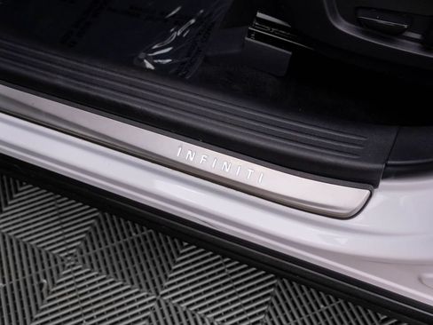 Used 2019 INFINITI QX50 Essential w/ Premium Heat Package AWD/4WD image 15