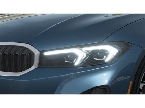 New 2026 BMW 330i Sedan w/ Premium Package RWD image 6