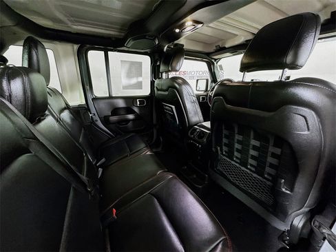 Used 2023 Jeep Wrangler Unlimited Rubicon w/ LED Lighting Group image 25