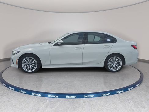 Used 2023 BMW 330i Sedan RWD image 11