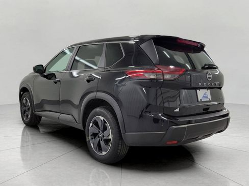 Used 2025 Nissan Rogue SV image 20
