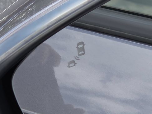 Certified 2021 Honda Accord EX image 15