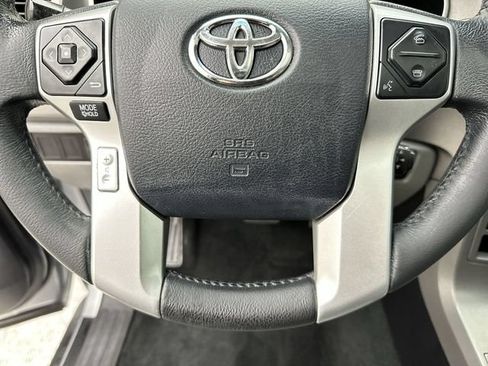 Used 2014 Toyota Sequoia SR5 AWD/4WD image 14