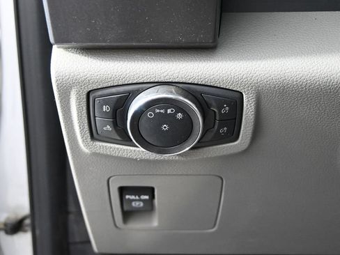 Used 2019 Ford F150 XLT w/ Trailer Tow Package AWD/4WD image 23