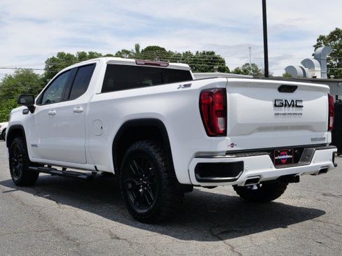 Used 2021 GMC Sierra 1500 Elevation w/ Preferred Package AWD/4WD image 17