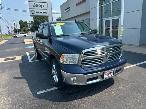 Used 2018 RAM 1500 Big Horn AWD/4WD image 4