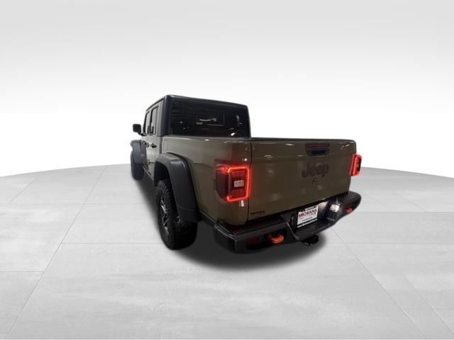 Used 2026 Jeep Gladiator Mojave AWD/4WD image 10