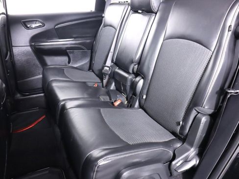 Used 2019 Dodge Journey Crossroad w/ Driver Convenience Group AWD/4WD image 29