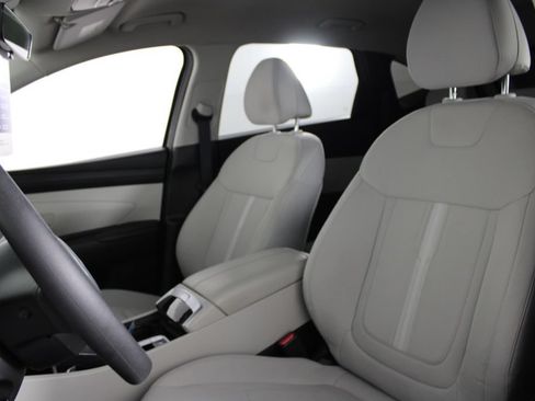 Certified 2025 Hyundai Tucson SEL FWD image 20