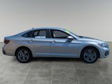 Used 2024 Volkswagen Jetta SE image 6