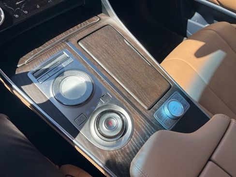 Used 2021 Genesis GV80 2.5T w/ Prestige Package 04 image 15