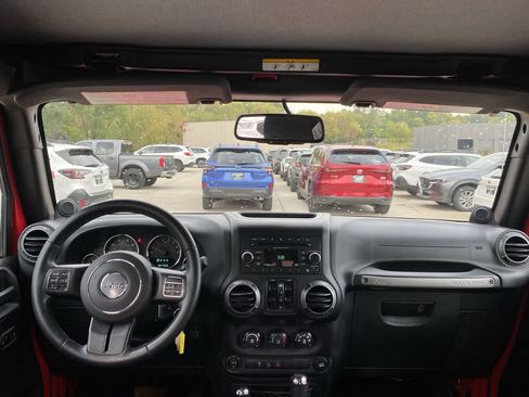 Used 2014 Jeep Wrangler Unlimited Sport w/ Quick Order Package 24S image 14