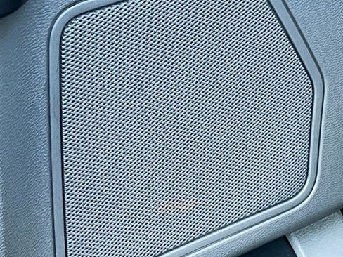 Used 2019 Ford F150 XLT w/ Equipment Group 302A Luxury image 18