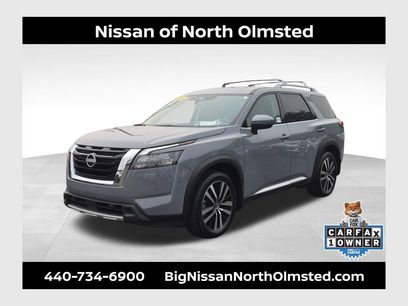 Certified 2025 Nissan Pathfinder Platinum