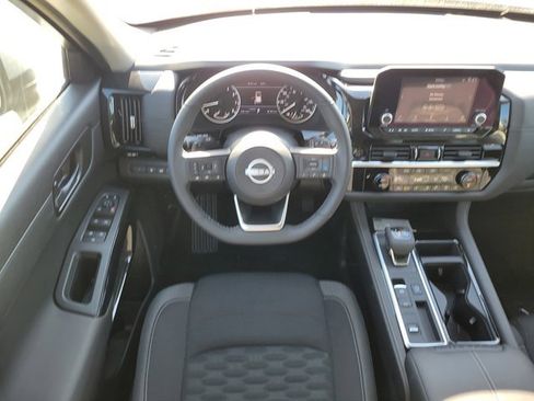 New 2025 Nissan Pathfinder SV image 26