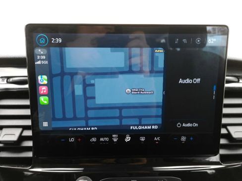 Used 2023 Ford Transit 350 XLT image 13