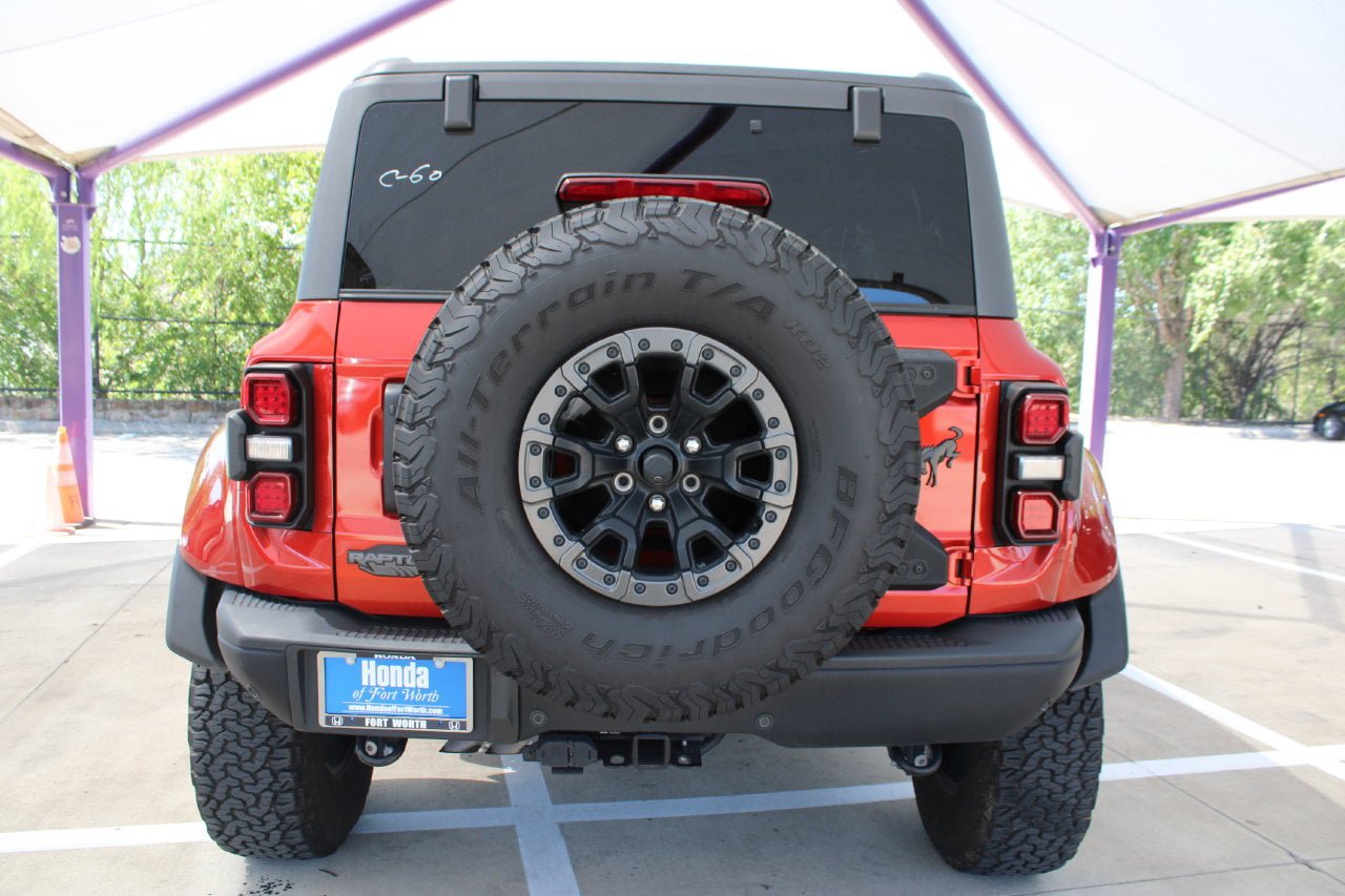 Used 2024 Ford Bronco Raptor w/ Interior Carbon Fiber Pack 6 AWD/4WD image 4