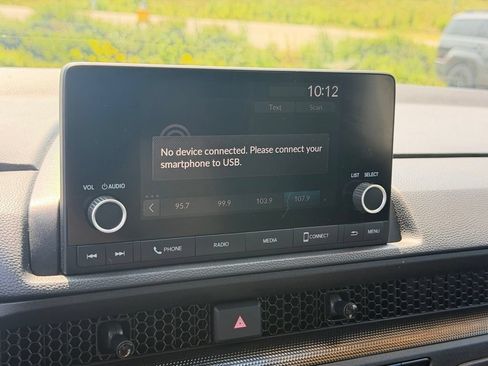Used 2025 Honda CR-V EX image 11