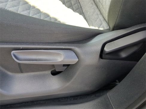 Certified 2025 Volkswagen Tiguan S image 18