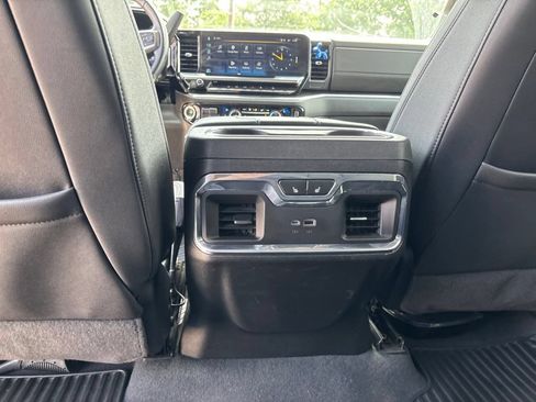 Used 2024 Chevrolet Silverado 2500 LTZ w/ LTZ Plus Package AWD/4WD image 23