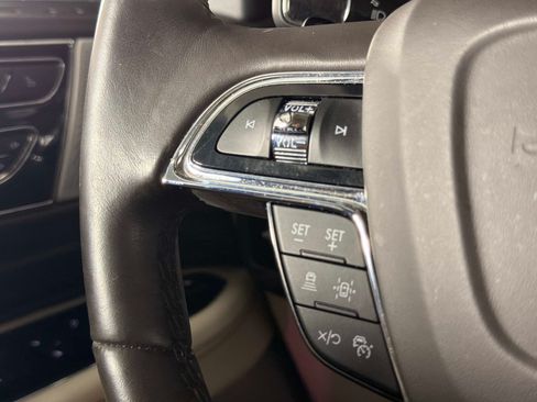 Used 2024 Lincoln Navigator L Black Label AWD/4WD image 40