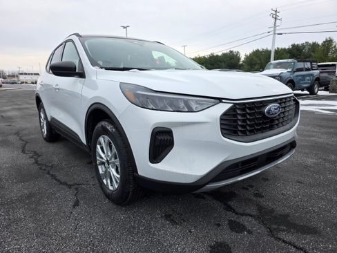 New 2026 Ford Escape Active w/ Cold Weather Package image 7