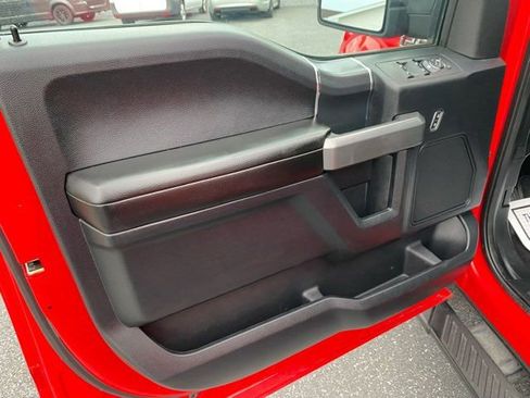Used 2018 Ford F150 XLT w/ Equipment Group 302A Luxury AWD/4WD image 10