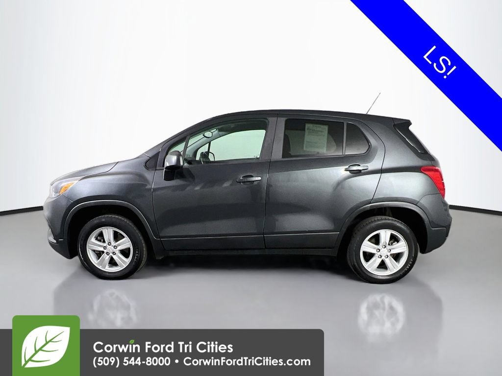 Used 2020 Chevrolet Trax LS w/ Tint and Cruise Package AWD/4WD image 5