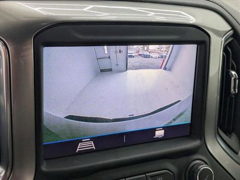 Used 2022 Chevrolet Silverado 2500 LT w/ Convenience Package image 14