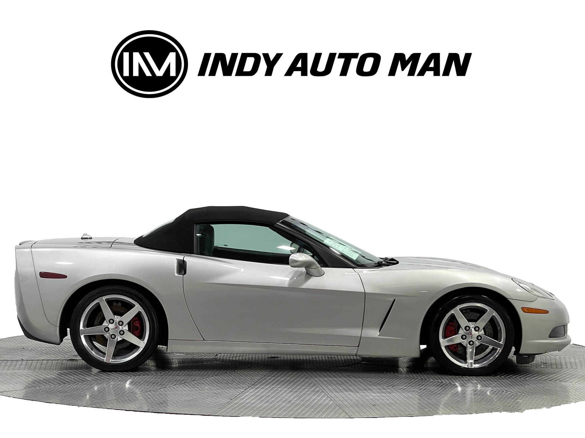 Used 2005 Chevrolet Corvette Convertible w/ Preferred Equipment Group RWD image 3