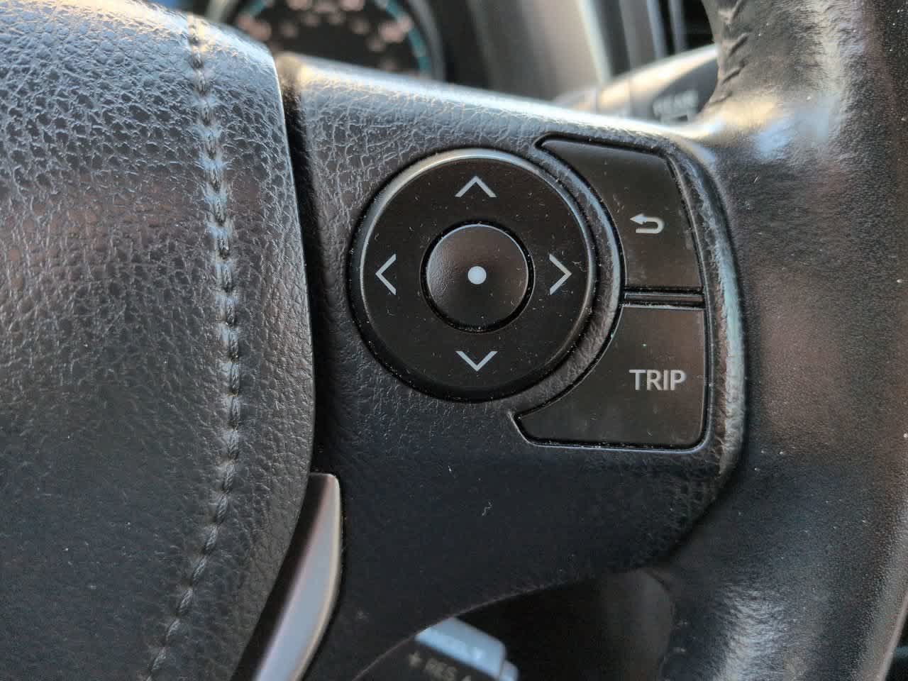 Used 2016 Toyota RAV4 XLE AWD/4WD image 24