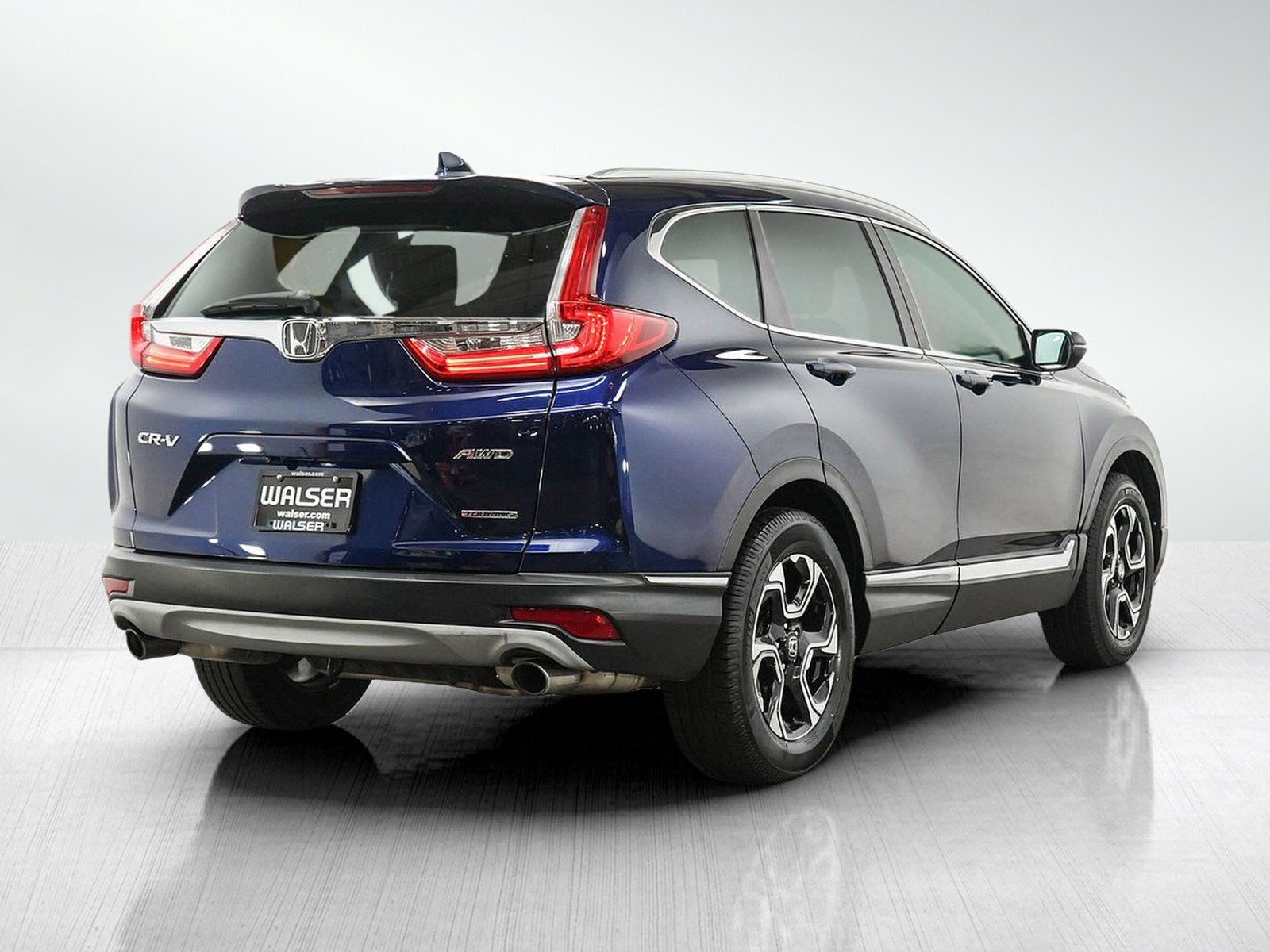 Used 2017 Honda CR-V Touring image 5