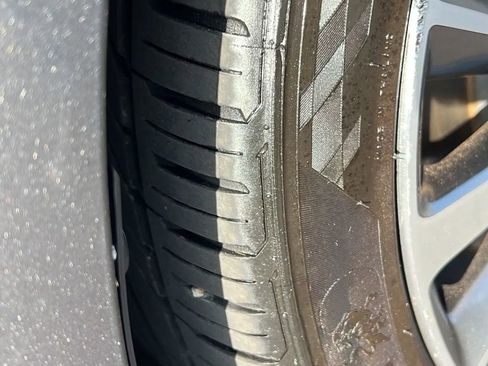 Used 2017 Lincoln MKZ Select w/ Select Plus Package image 35