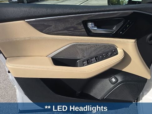 Used 2023 Acura MDX SH-AWD w/ Advance Package image 17