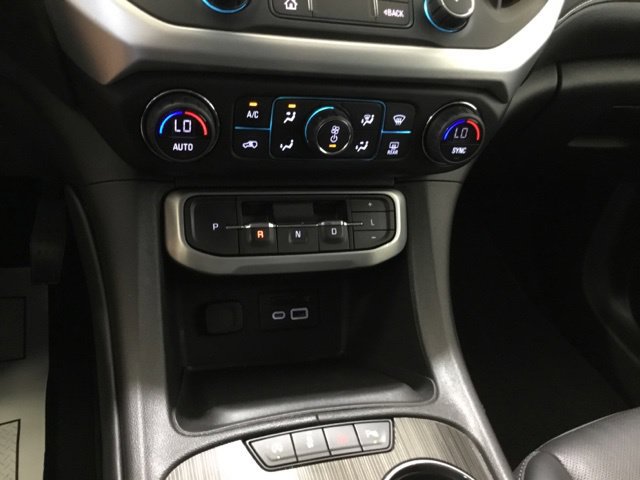 Used 2022 GMC Acadia SLT w/ Elevation Edition AWD/4WD image 27