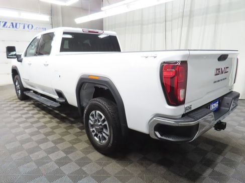 Used 2025 GMC Sierra 2500 SLE w/ SLE Convenience Package AWD/4WD image 7